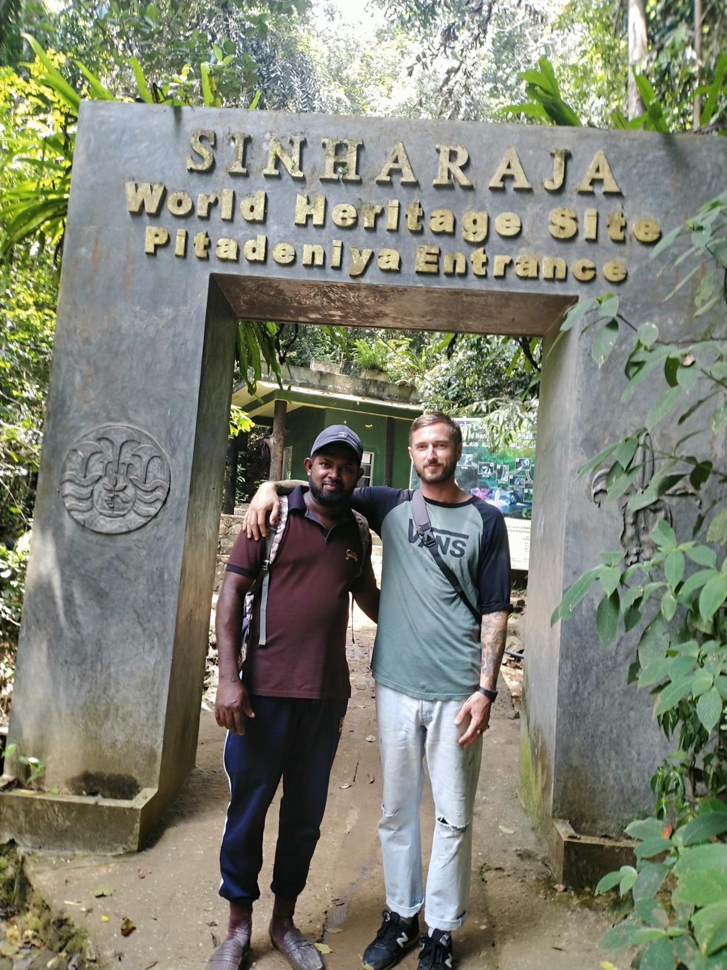 Sinharaja Riverside Deniyaya Exterior photo